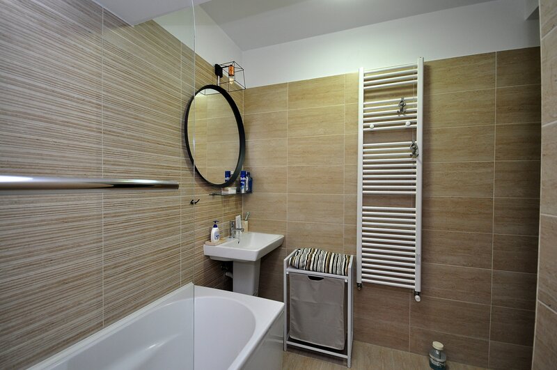 Drumul Taberei bloc 2020 Moghioros Park parcare subterana, negociabil