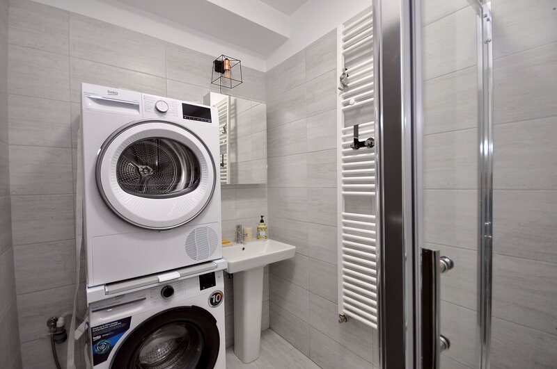 Drumul Taberei bloc 2020 Moghioros Park parcare subterana, negociabil